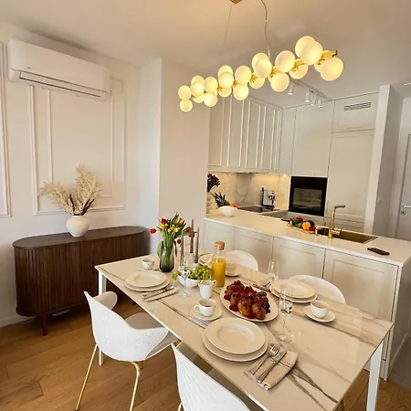 Apartman Luxury L With Jacuzzi